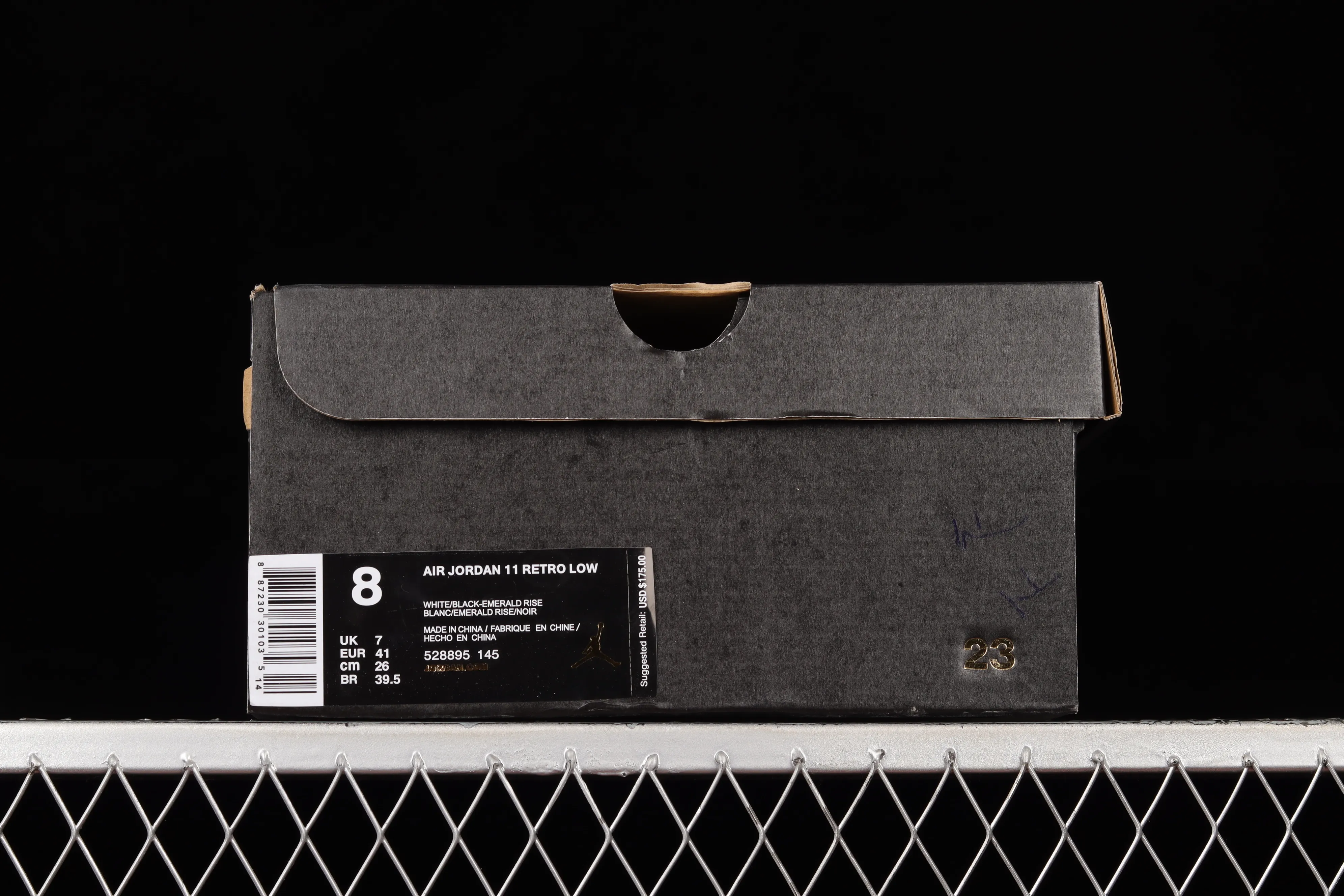 All categories Air Jordan Jordan series basketball shoes Air Jordan 11 F version Air Jordan 11 Low "Emerald" AJ11 Joe 11 Easter Chameleon Top layer genuine carbon 528895-145
